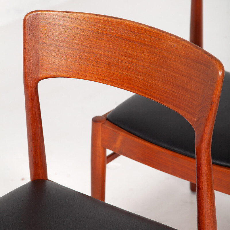 Set of 4 vintage dining chairs by Henning Kjaernulf for Korup Stolefabrik