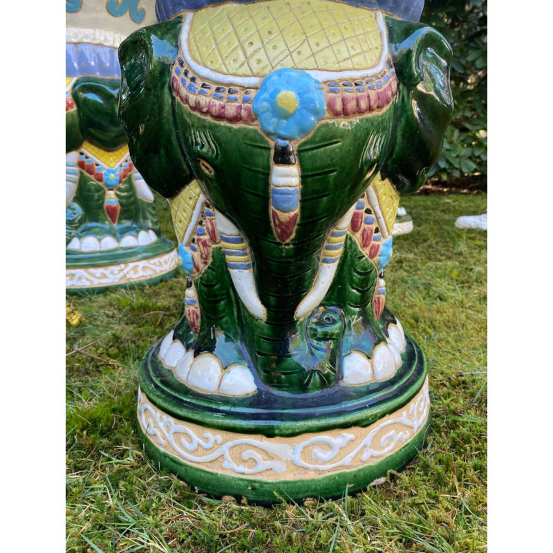 Ensemble de jardin multicolore vintage avec éléphants, 1960-1970