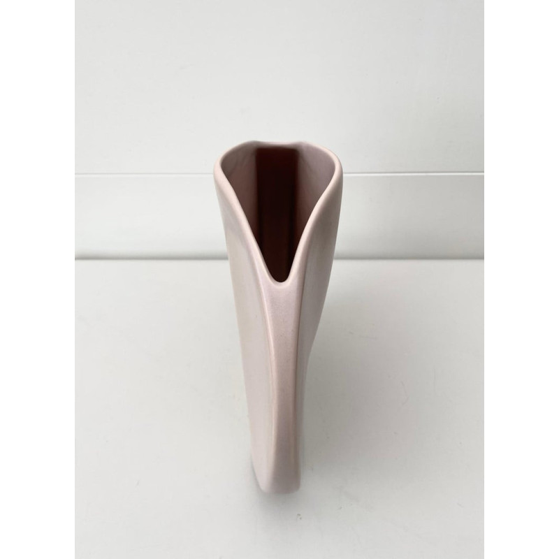 Pair of vintage pink vases by Dorothe van Agthoven for Flora Keramiek, 1980s