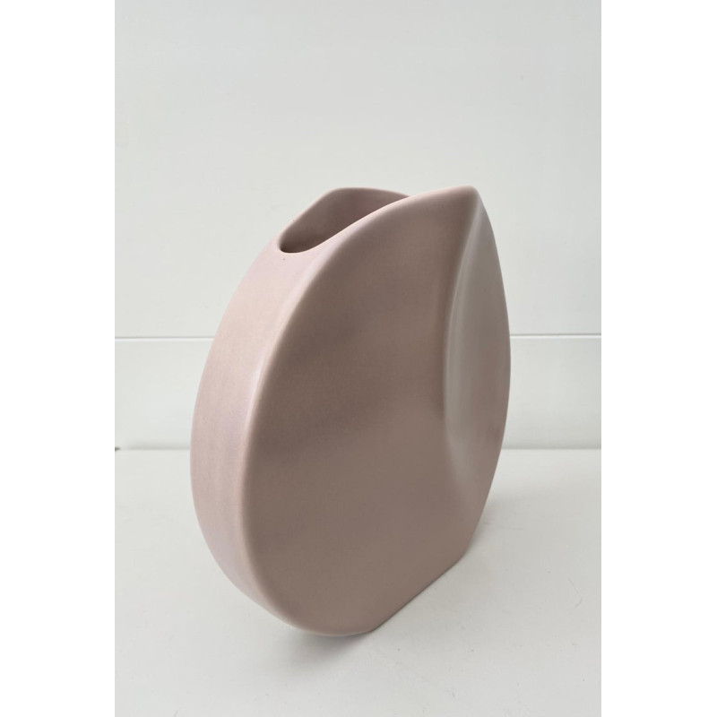 Pair of vintage pink vases by Dorothe van Agthoven for Flora Keramiek, 1980s