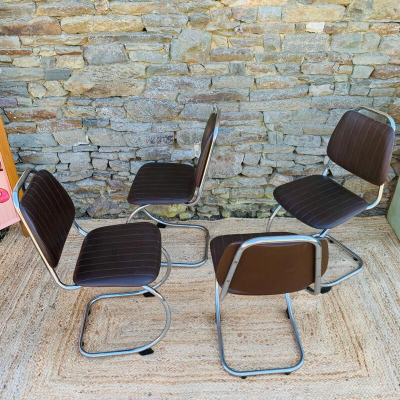 Ensemble de 4 chaises vintage en porte à faux par Marcel Breuer