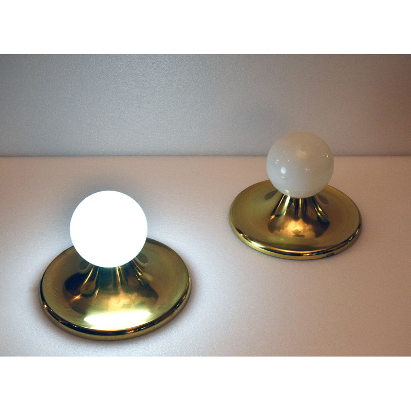 Pair of vintage wall lamps in brass and glass by Gino Sarfatti for Flos, 1970s