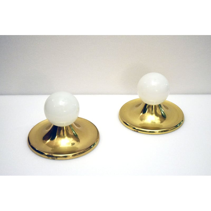 Pair of vintage wall lamps in brass and glass by Gino Sarfatti for Flos, 1970s