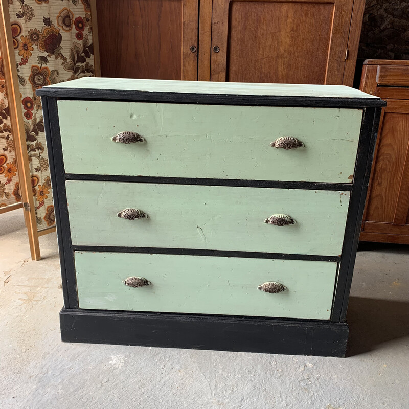 Vintage green dresser with 3 drawers