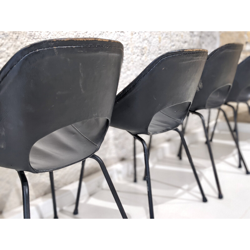 Conjunto de 6 cadeiras "tulipas" de alumínio vintage com estofos de pele preta de Pierre Guariche, 1950