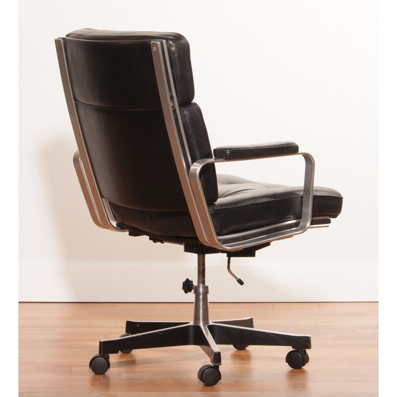 Chaise de bureau vintage noire, Karl Erik EJSELIUS - 1970