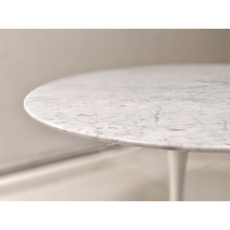 Tavolo rotondo vintage in marmo di Carrara di Eero Saarinen per Knoll, 1960