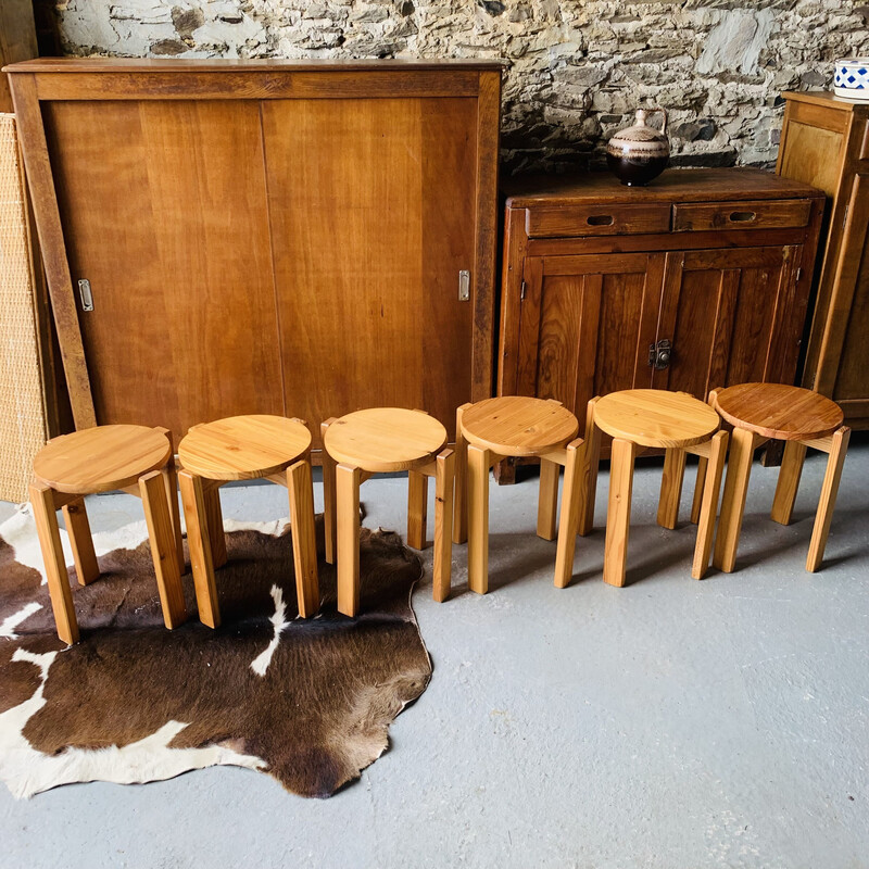 Set of 6 vintage wooden stools