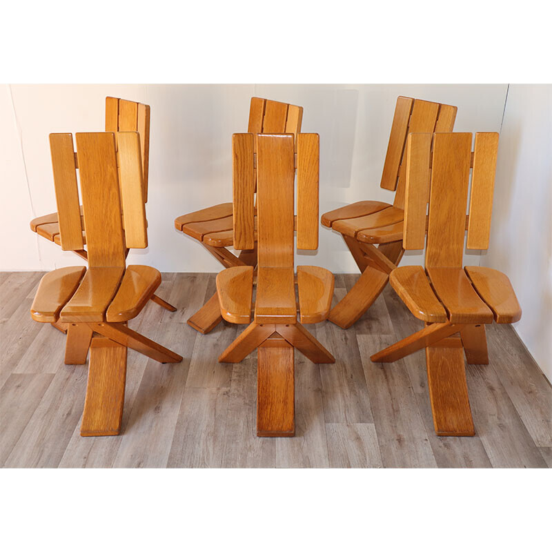 Set of 6 vintage solid oakwood tripod chairs, 1970