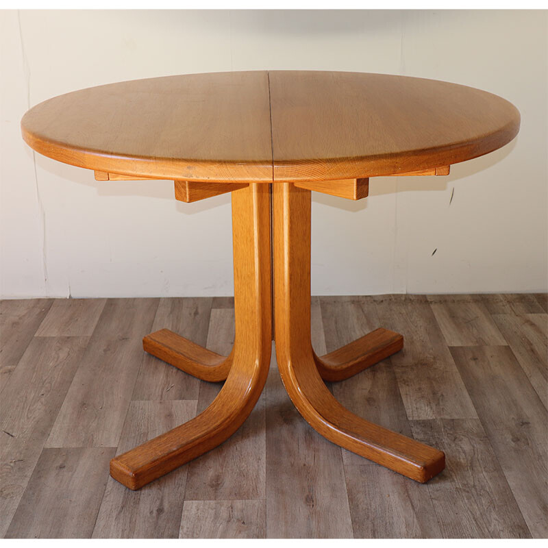 Vintage solid oakwood extension table, 1970