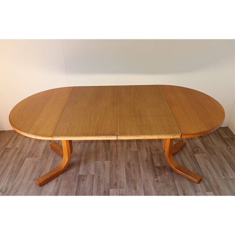 Vintage solid oakwood extension table, 1970