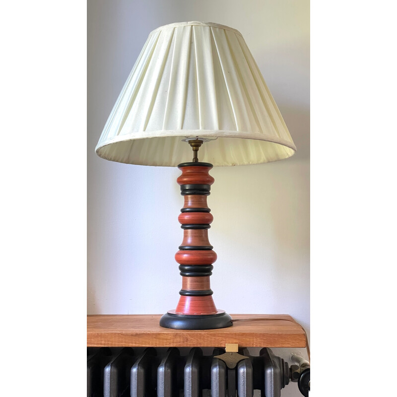 Vintage gedraaide houten lamp