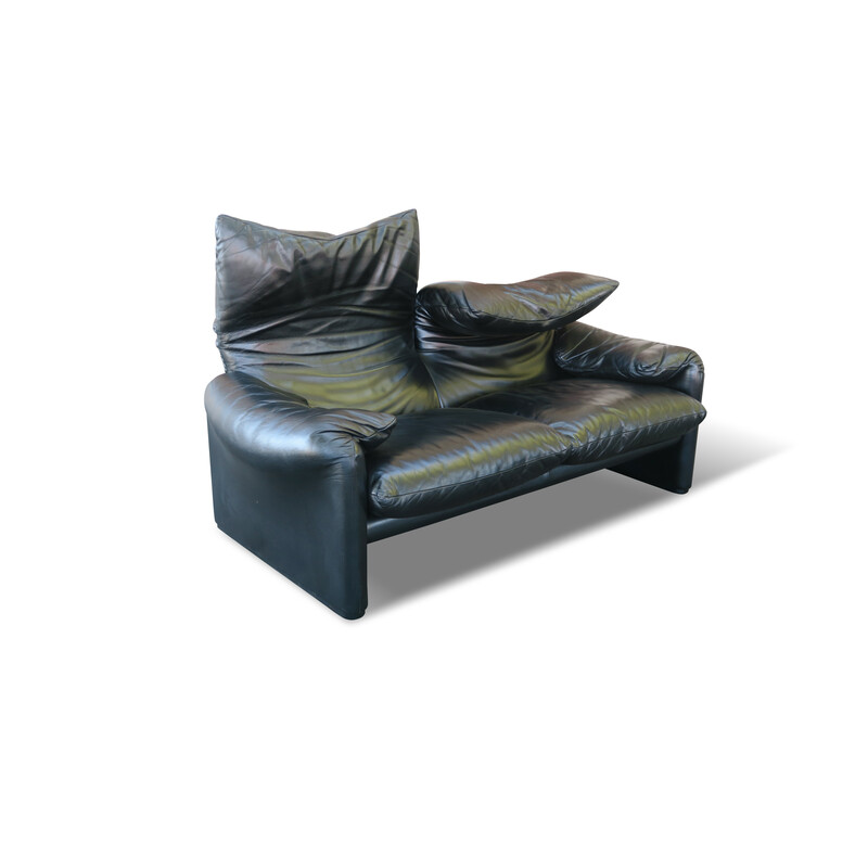 "Maralunga" vintage sofa in black leather by Vico Magistretti for Cassina