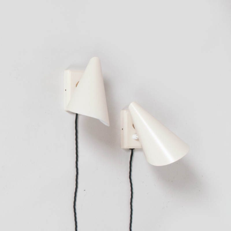 Pair of vintage Ewa wall lamps by Värnamo, Sweden 1950s