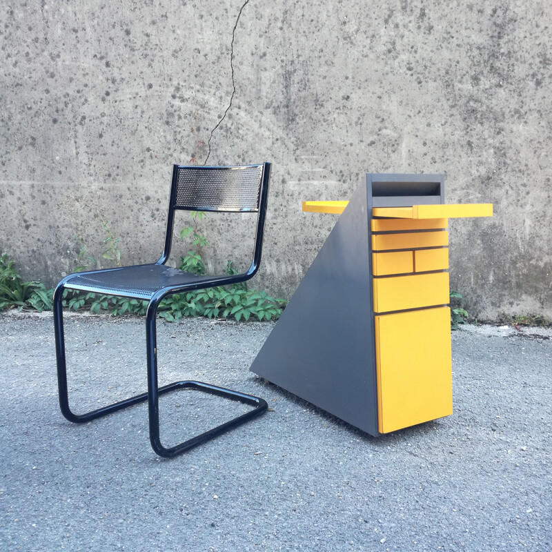 Vintage triangular desk serving table, 1980