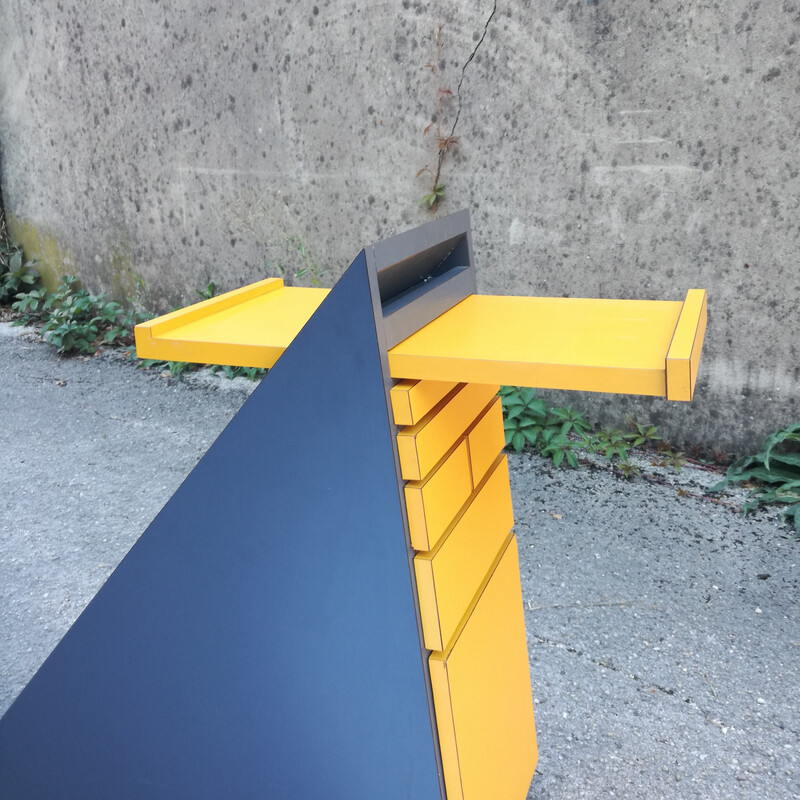 Vintage triangular desk serving table, 1980