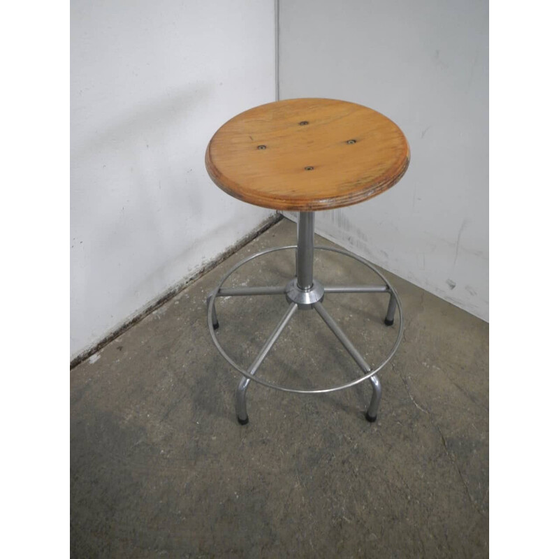 Tabouret pivotant vintage en fer et bois de hêtre