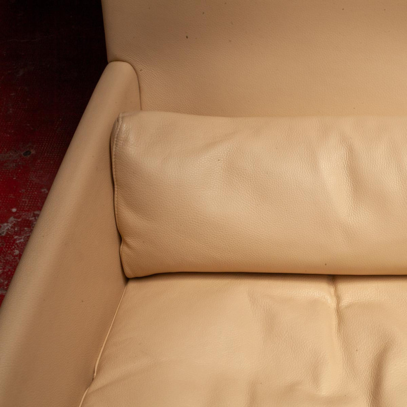Cadeira do clube Vintage Vivette em pele creme por Luca Meda, 1980