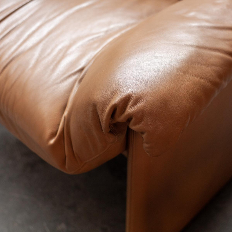Vintage leather Palmaria armchair by Vico Magistretti for Cassina, 1995