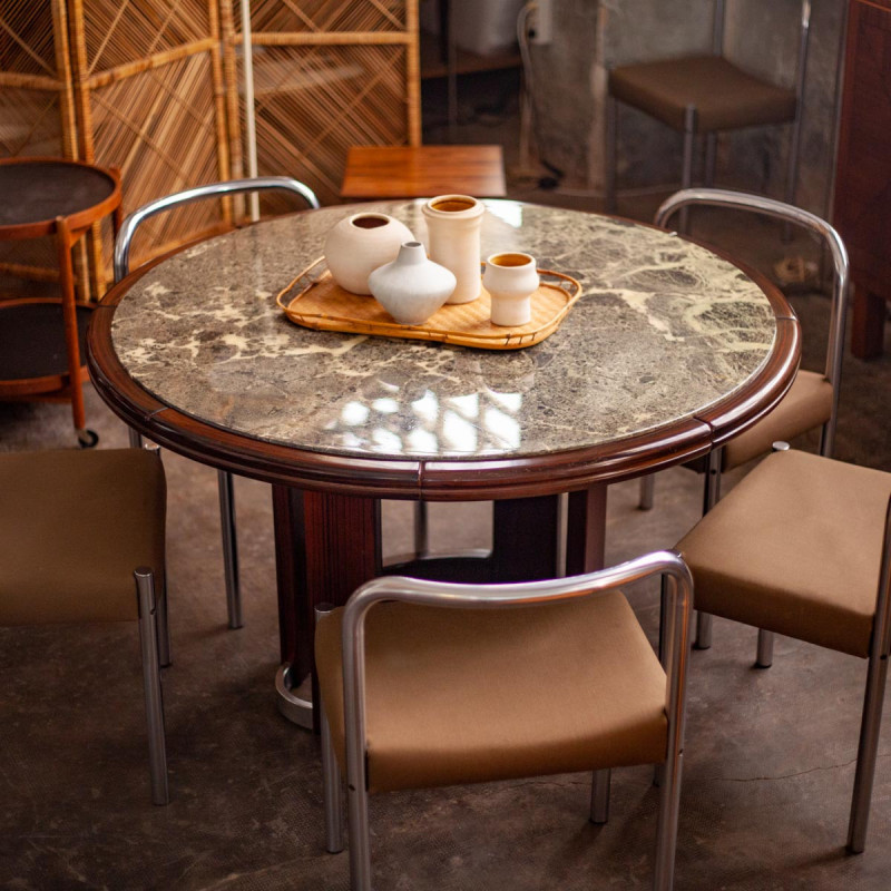 Mesa de comedor vintage brutalista de mármol y palisandro, Francia años 70