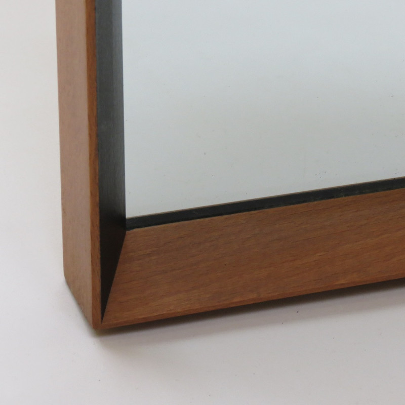 Espejo de madera de haya ebonizada negra de mediados de siglo por Rowley, años 60