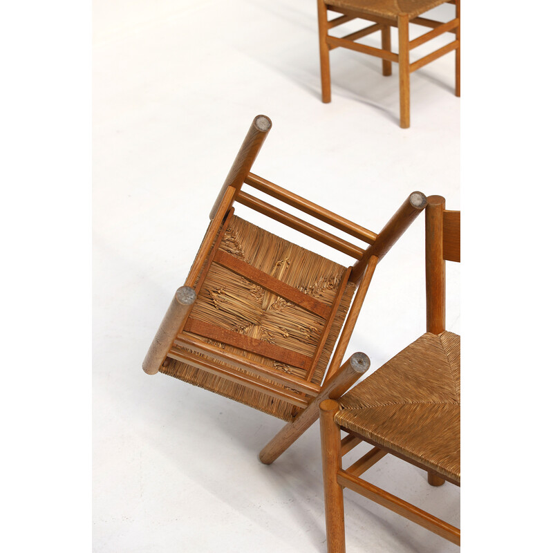 Ensemble de 8 chaises vintage en bois avec siège en jonc, 1970