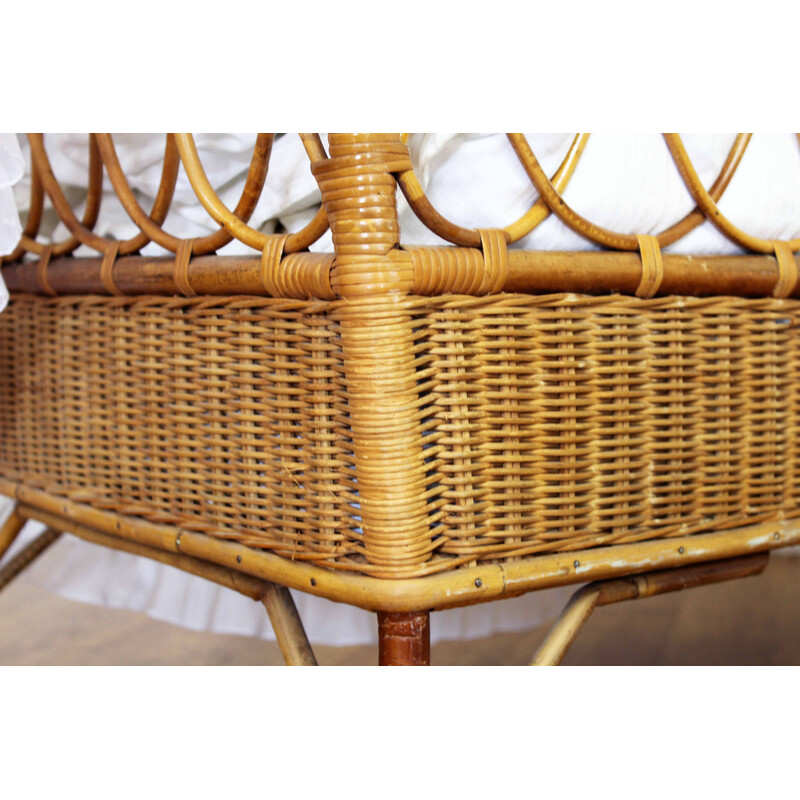 Vintage cradle in rattan, 1960-1970