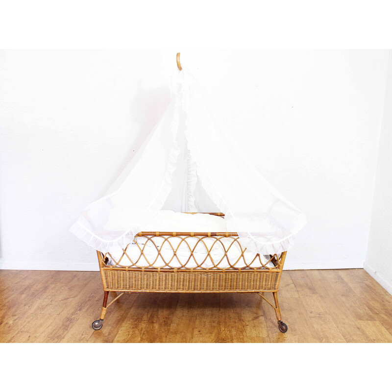 Culla vintage in rattan, 1960-1970