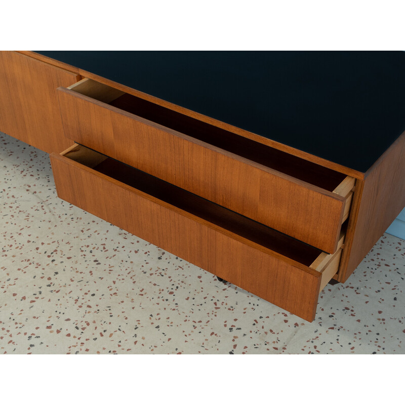 Credenza vintage in teak con due ante a battente, anni '60