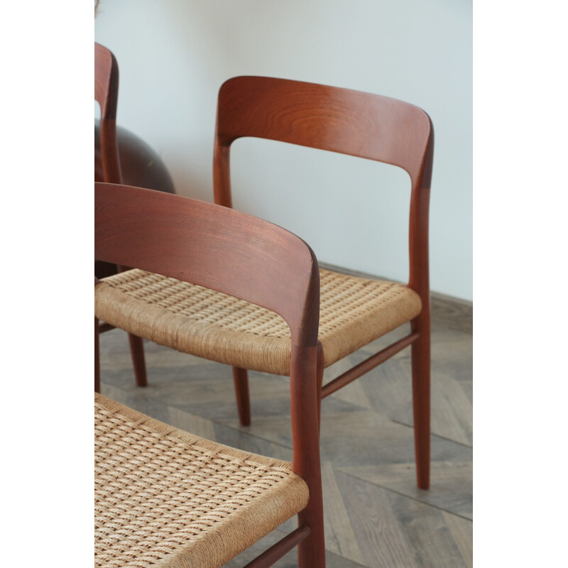 Conjunto de 4 cadeiras de corda e teca vintage modelo 75 de Niels Otto Møller, 1950