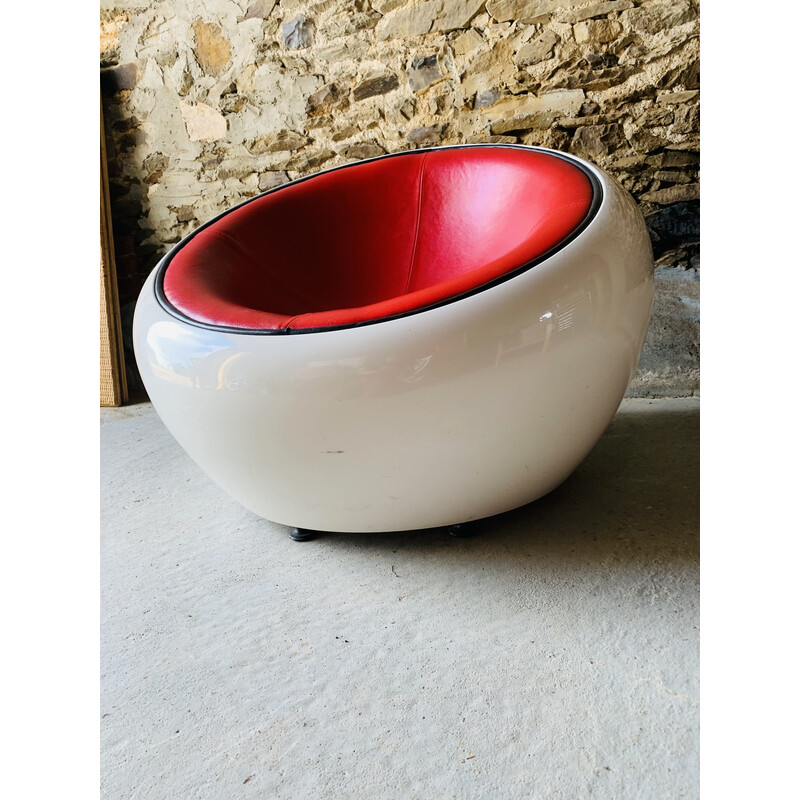 Vintage red leatherette eye pod ball armchair, 1960