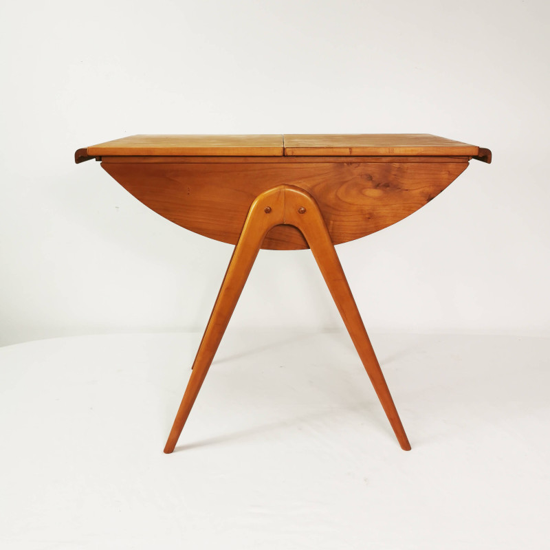 Mesa auxiliar plegable de madera de haya vintage, Alemania años 60