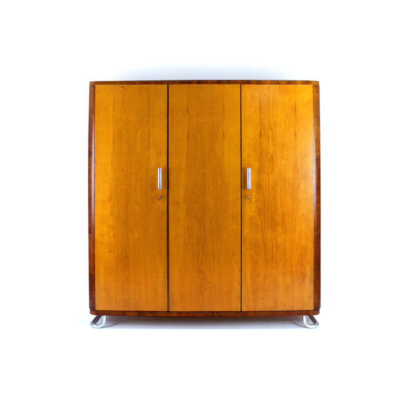 Vintage Bauhaus cabinet by Hynek Gottwald, Czechoslovakia 1930s