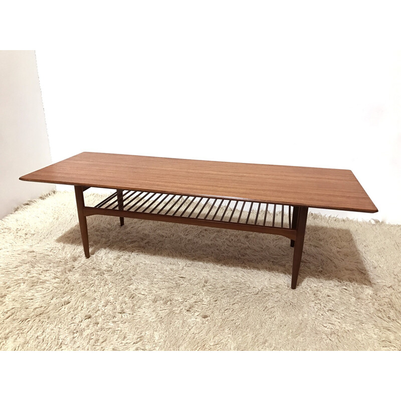 long coffee table by Ib Kofod-Larsen - 1960s