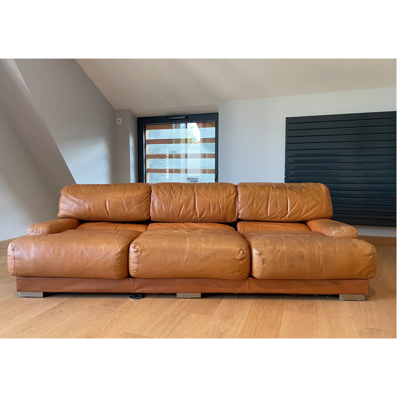 Vintage 3 seater sofa in fawn leather and stainless steel by Gérard Guermonprez, France 1970