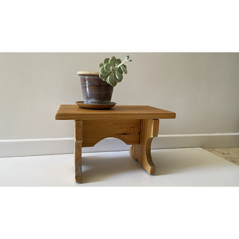 Vintage stool in solid wood