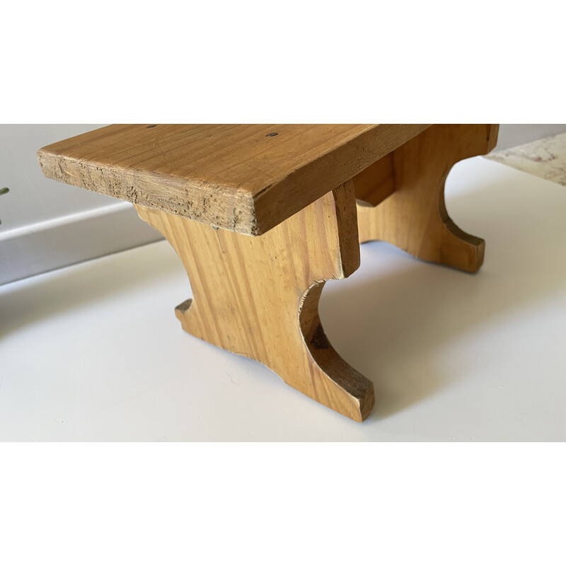 Tabouret vintage en bois massif