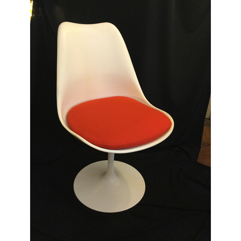 Paire de chaises "Tulipes" pivotantes Edition Knoll International - 1970