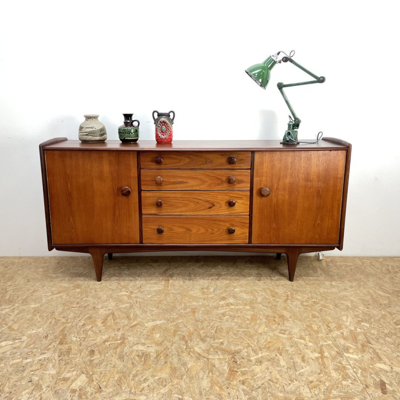 Mid century dressoir van John Herbert voor A Younger