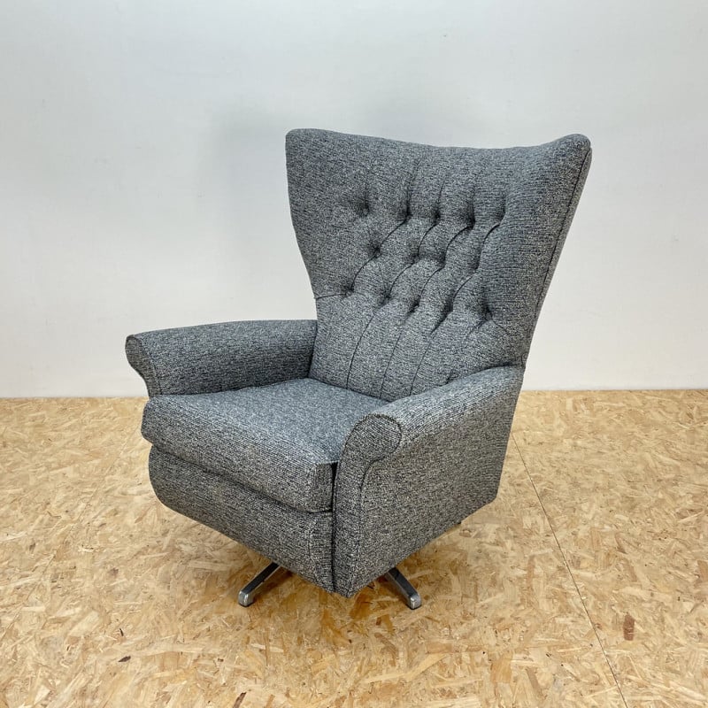 Mid century swivel armchair by Vono, United Kingdom 1960s