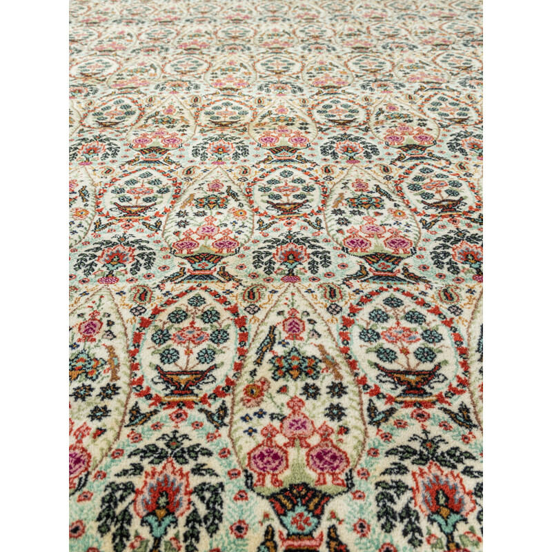 Vintage oriental rug, India 1960s