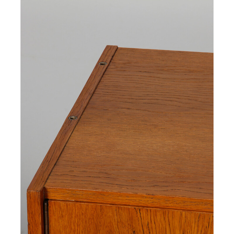 Enfilade vintage en bois U-460 par Jiroutek pour Interier Praha, 1960