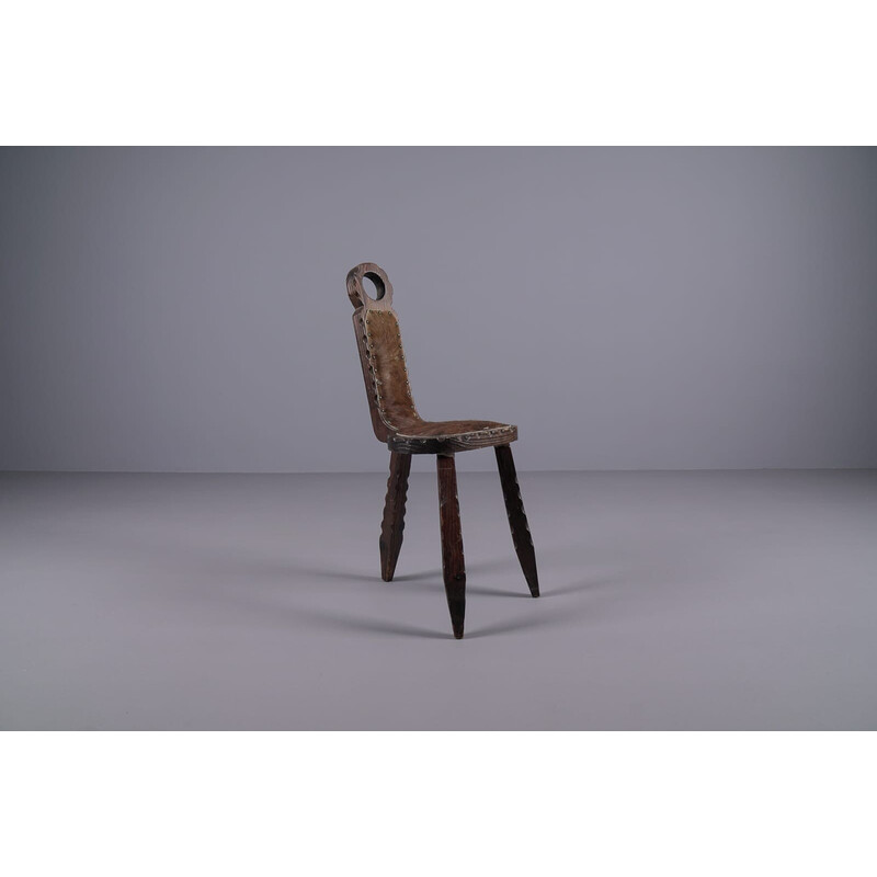 Vintage 3-beiniger Brutalist rustikaler skulpturaler Stuhl, Frankreich 1960er