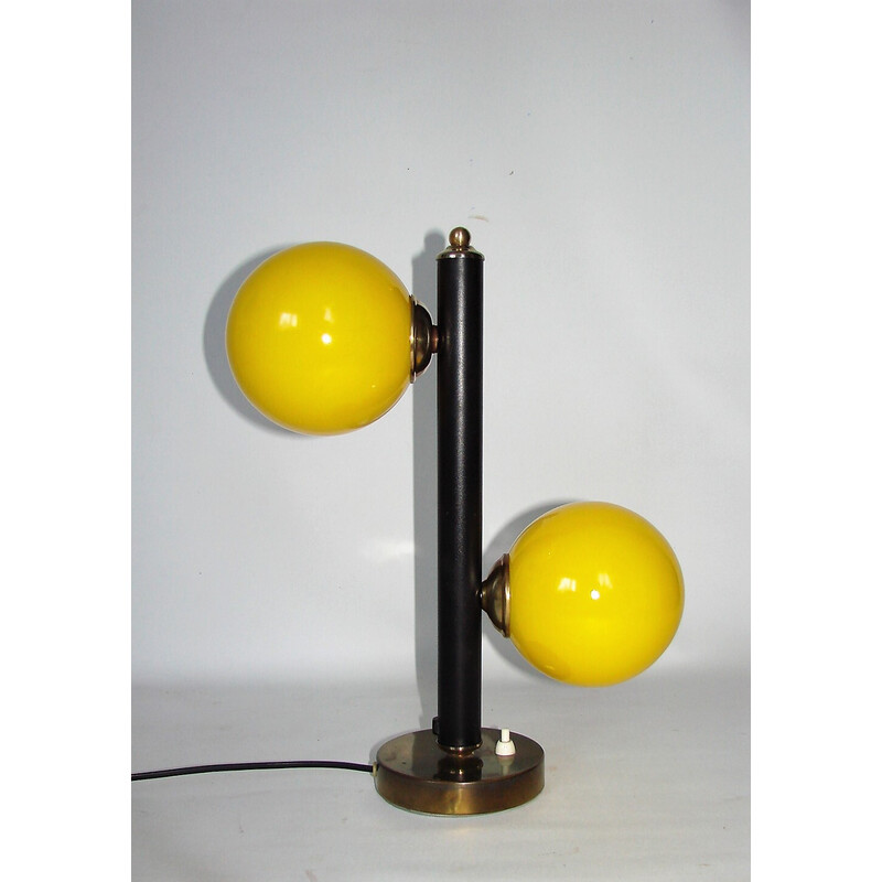 Oude bureaulamp van messing, metaal en glas, jaren 1960