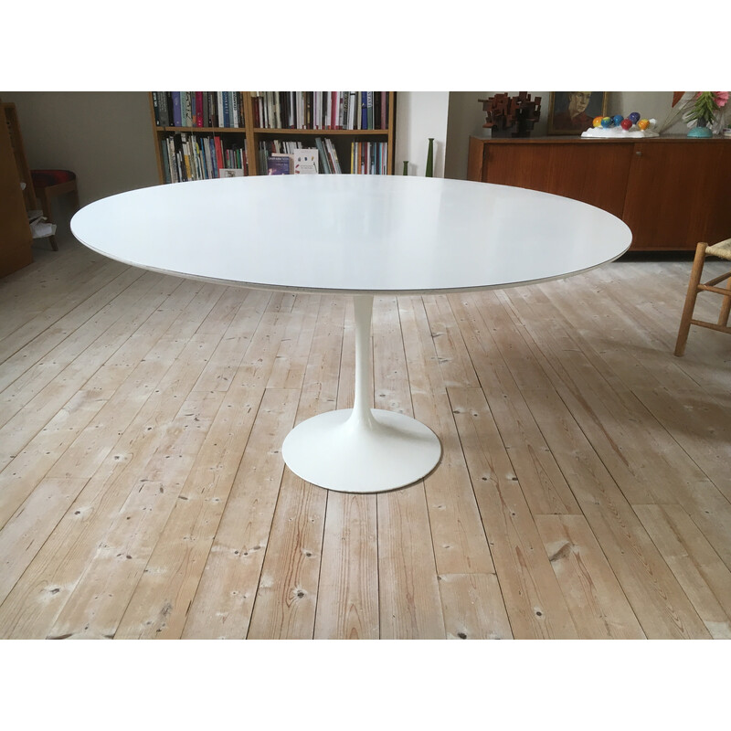 Table vintage en mélaminé blanc par Eero Saarinen pour Knoll, 1970