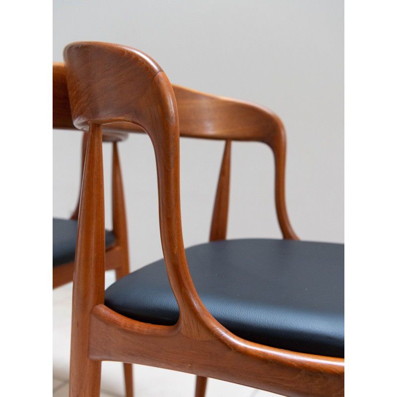 Set of 4 vintage teak dining chairs by Johannes Andersen for Uldum, 1955-1965