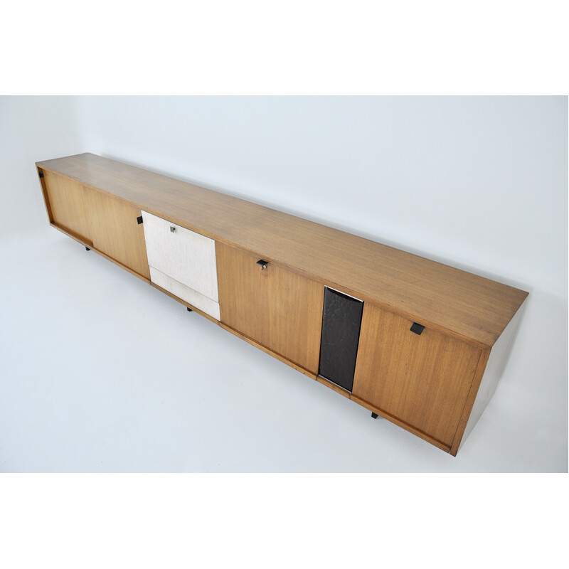 Aparador Vintage com 2 portas de correr de Florence Knoll Bassett para a Knoll Inc, anos 60