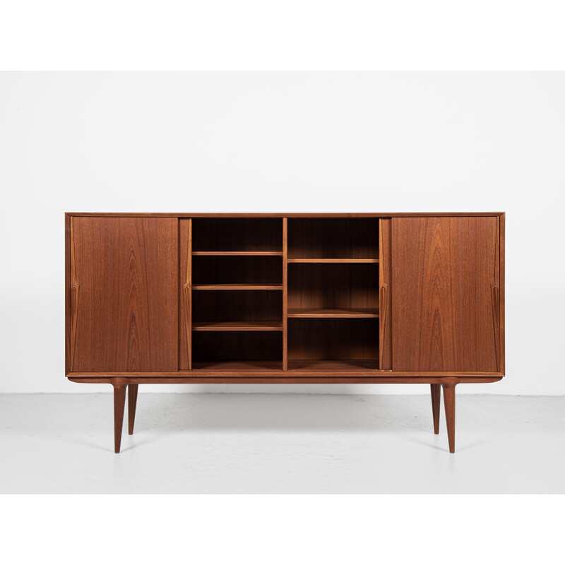 Credenza danese di metà secolo in teak modello 19 di Omann Jun, anni '60