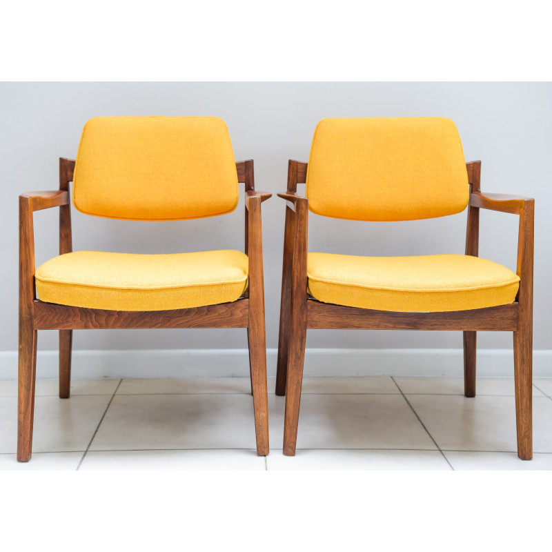 Pair of vintage armchairs by Jens Risom, 1968