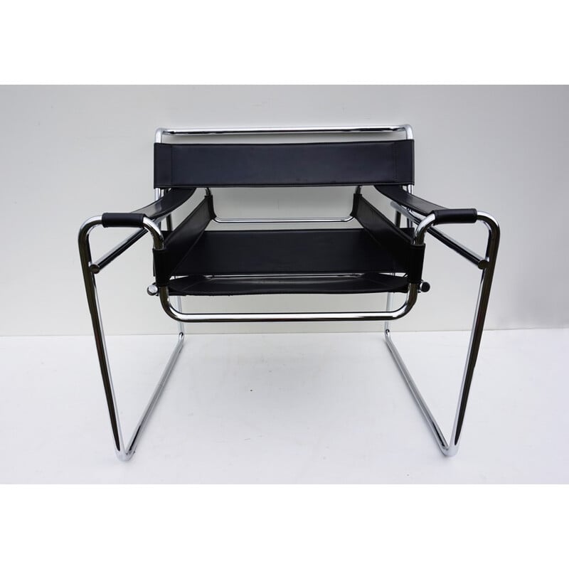 Mid-Century black leather Marcel Breuer "Wassily" chair - 1970s**